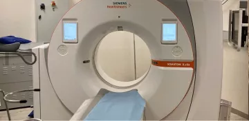 Porte ouverte à l'imagerie médicale de la clinique