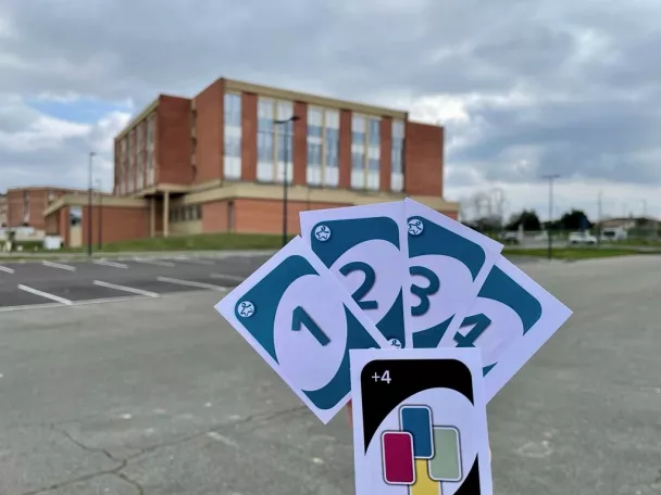 cartes en main dépistage cancer colorectal